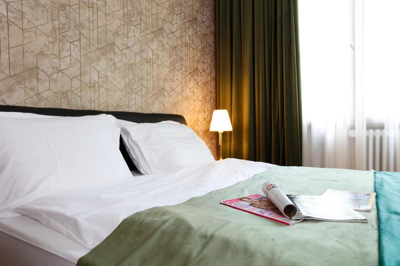 Grand Phillip Cismigiu Park Downtown Bucharest Apartment ภายนอก รูปภาพ